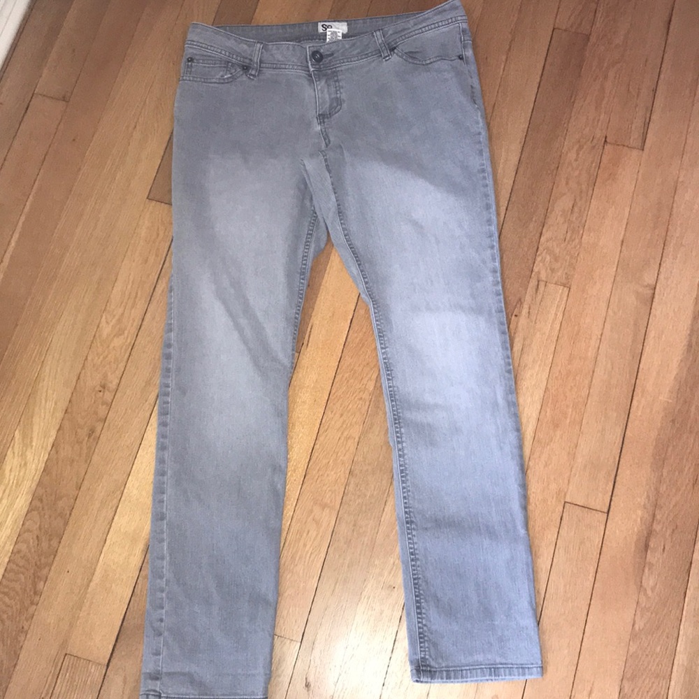 SO gray skinny jeans